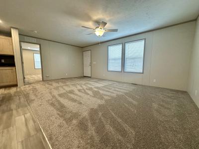 Photo 4 of 15 of home located at 503 Courtland Lane Muskegon, MI 49442