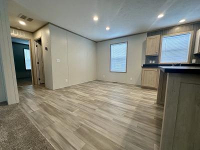 Photo 5 of 15 of home located at 503 Courtland Lane Muskegon, MI 49442