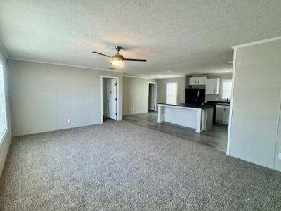 Photo 4 of 11 of home located at 1237 Strandwyck Monroe, MI 48161