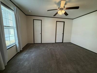 Photo 5 of 8 of home located at 2525 County Line Rd., #9 Des Moines, IA 50321