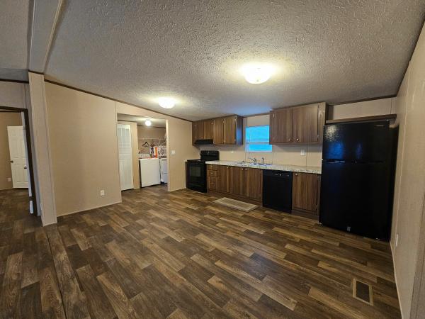 2023 98TRU28443RH23 Mobile Home