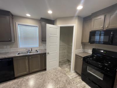 Photo 5 of 13 of home located at 58194 Hillchester Rd Washington, MI 48094