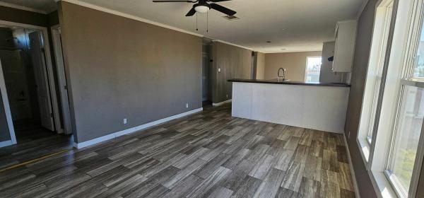 2020 Champion 25-YS2860B Mobile Home