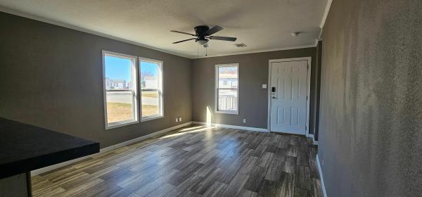 2020 Champion 25-YS2860B Mobile Home