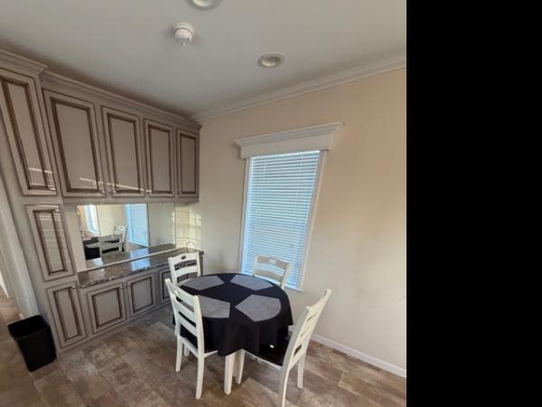 2018 Skyline 2610B W/PORCH Mobile Home