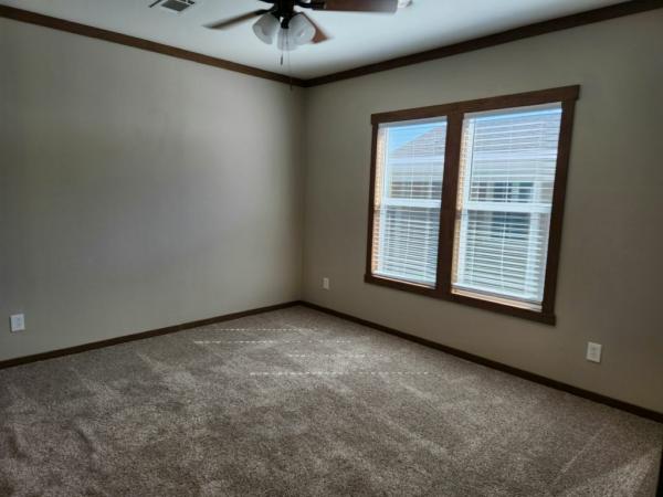 2022 Clayton The Colonial Manufactured Home