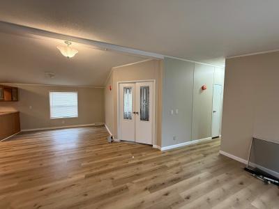 Mobile Home at 40 Carriage Lane Belleville, MI 48111