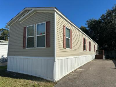 Mobile Home at 1629 Jarrard Way Lot 140 Jacksonville, FL 32221