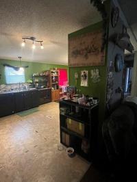 2006 326 Mobile Home