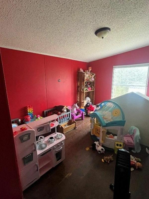 2006 326 Mobile Home