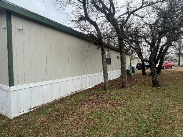 2006 326 Mobile Home