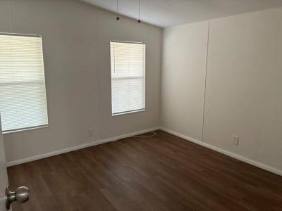 Photo 4 of 8 of home located at 6645 Shawnee Trail Leesburg, FL 34748