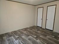 2018 LONE STAR 166432F  Home