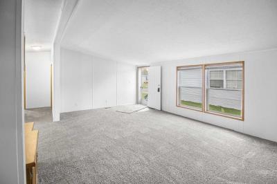 Photo 2 of 20 of home located at 328 White Oak Augusta Twp, MI 48190