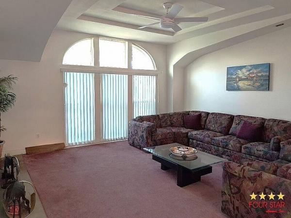 2000 Palm Harbor  Home