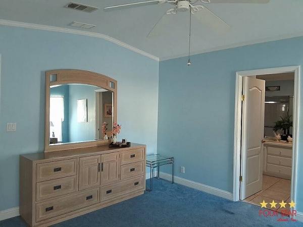 2000 Palm Harbor  Home