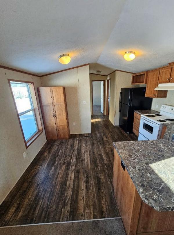 2018 Commodore Mobile Home For Sale