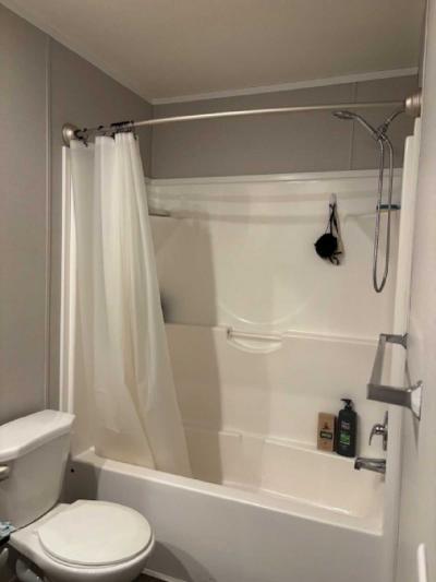 Photo 4 of 9 of home located at 43214 Bordeaux Ave #687 Sterling Heights, MI 48314