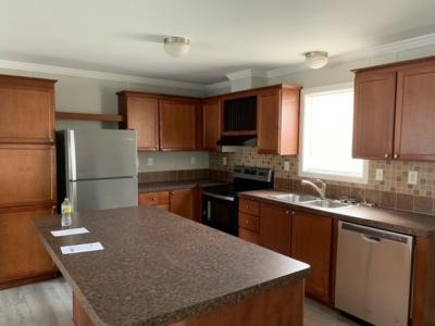 Photo 3 of 26 of home located at 1410 Four Seasons Bl Tampa, FL 33613