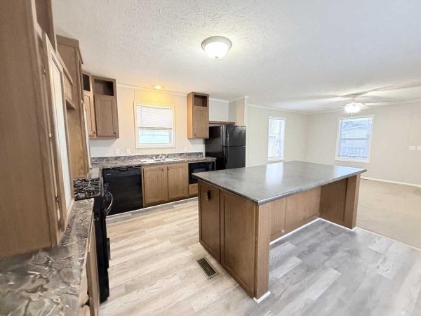 2016 Clayton Manufactured Home