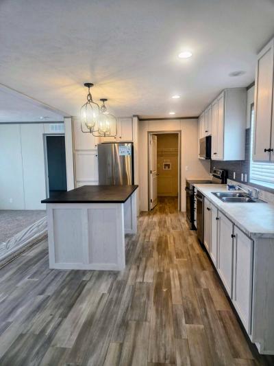 Photo 2 of 6 of home located at 106 Mulberry Dr Morton, IL 61550