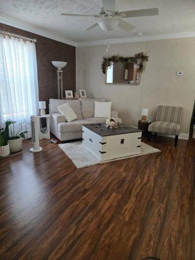 Mobile Home at 307 White Oak, #307Whi Morton, IL 61550