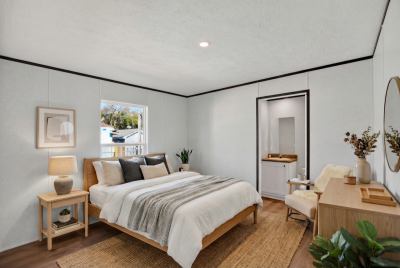 Photo 5 of 19 of home located at 5560 Nelson Street N. #18 Charleston, SC 29418