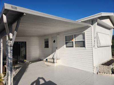 Photo 2 of 27 of home located at 2410 16th St Ct W Bradenton, FL 34205