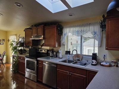Photo 4 of 20 of home located at 14935 Blue Vista Dr Oregon City, OR 97045