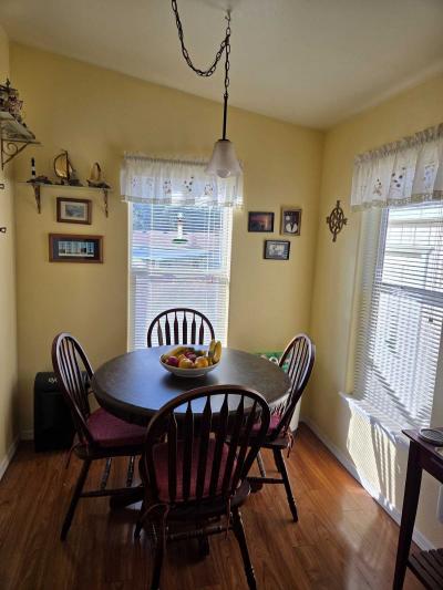 Photo 4 of 41 of home located at 14935 Blue Vista Dr Oregon City, OR 97045