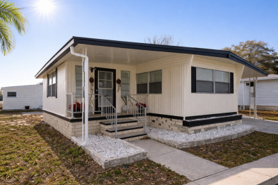 Mobile Home at 6700 150th Ave N Clearwater, FL 33764