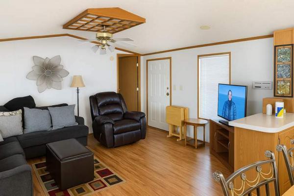 2000 Cavco Mobile Home For Sale