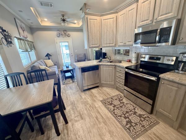 2018 Chariot Mobile Home