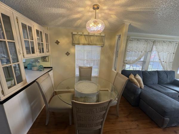 1994 Fleetwood Mobile Home