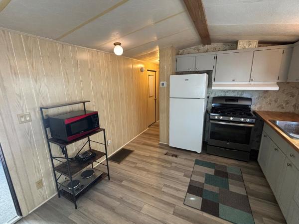 1986 Mobile Home