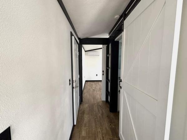 1992 Cavco Manufactured Home