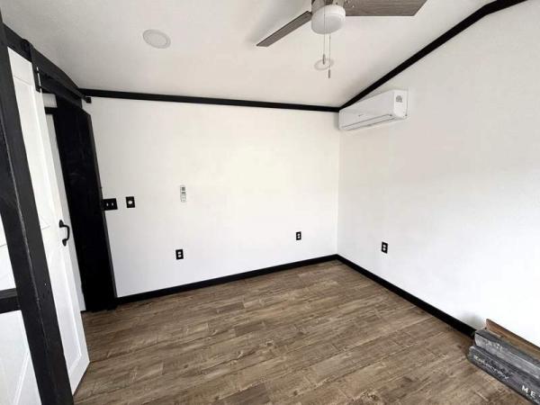 1992 Cavco Manufactured Home