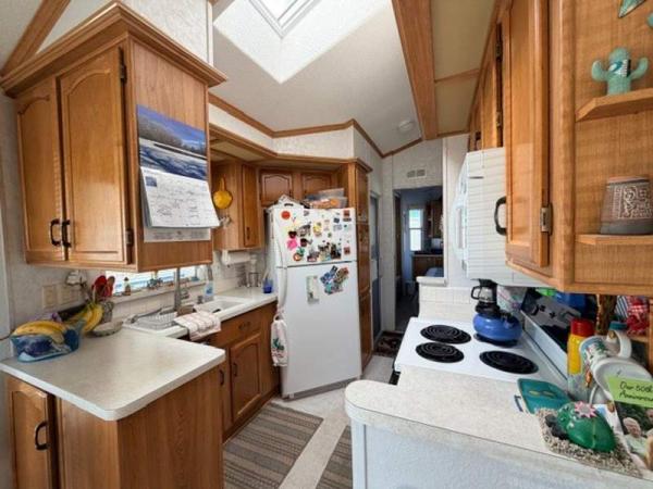 1998 Cavco Manufactured Home