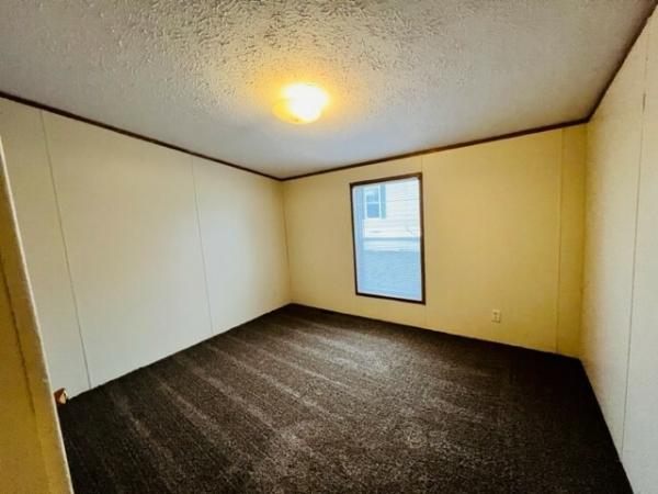 2002 SCHULT UNK Mobile Home