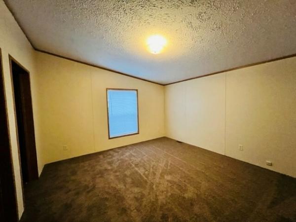 2002 SCHULT UNK Mobile Home