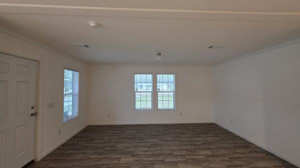 2025 Champion SIG3563B Mobile Home