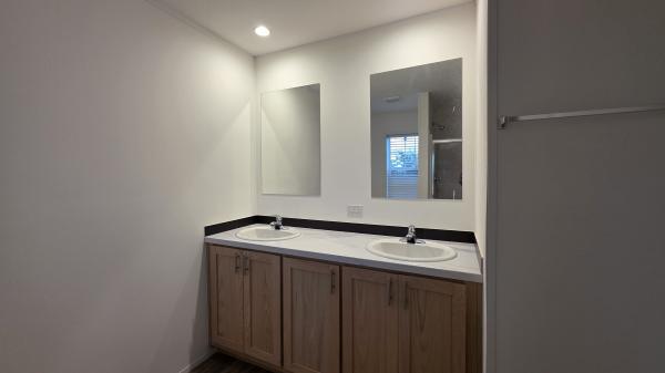 2025 Champion SIG3563B Mobile Home