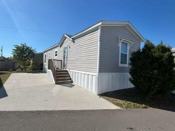 Photo 1 of 2 of home located at 4000 24th St N Unit 158 Saint Petersburg, FL 33714