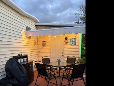 Photo 3 of 9 of home located at 2023 Atoka Drive Orlando, FL 32839