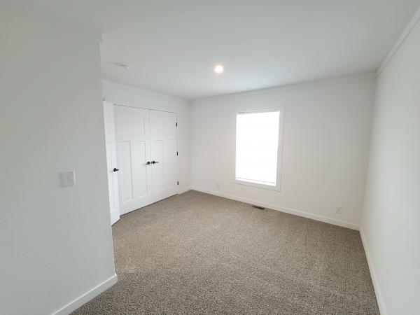 2025 Champion PLT-DWSUN2860H32001 Mobile Home