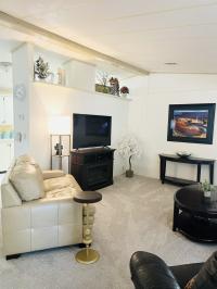 1984 Palm Harbor HS Mobile Home