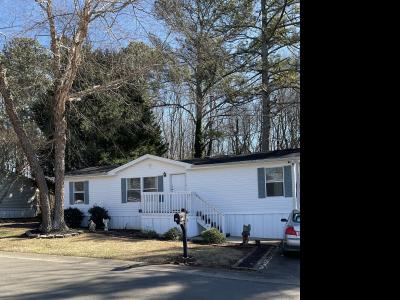 Photo 2 of 6 of home located at 4907 Peachtree Drive Buford, GA 30518