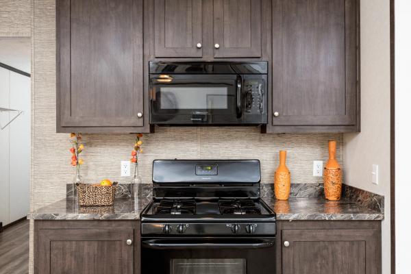 Photo 1 of 2 of home located at 46684 Le Grande Blvd, Site #958 Macomb, MI 48044