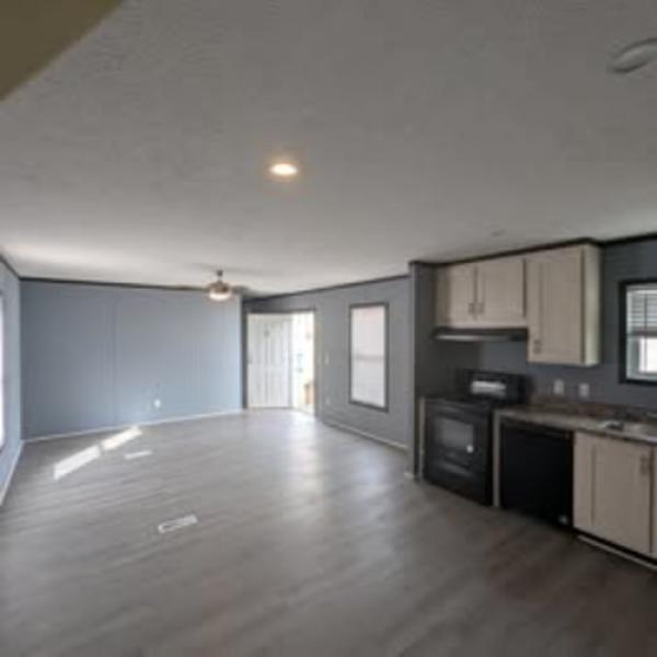 Photo 1 of 2 of home located at 813 Tisha Elizabethtown, KY 42701