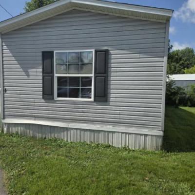 Photo 4 of 5 of home located at 7803 St Andrews Church Rd.#0001 Louisville, KY 40214